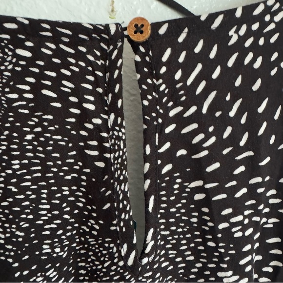 NWT Roxy Spirit Awakes Black and White Polka Dot Spring Patterned Romper Size M - Picture 11 of 11